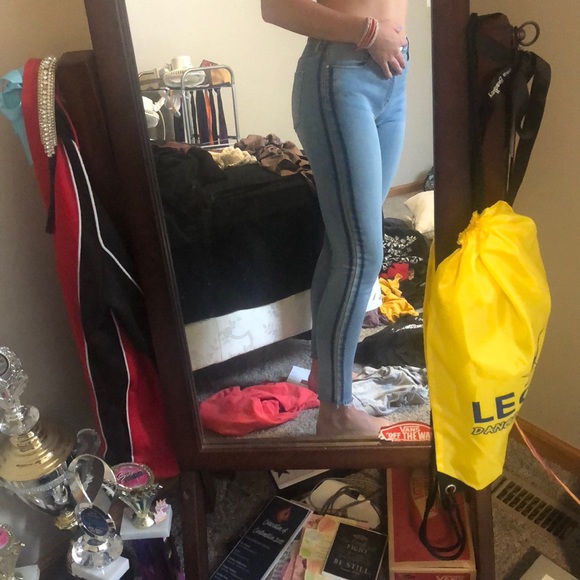 Pacsun jeans with stripe - Picture 1 of 2